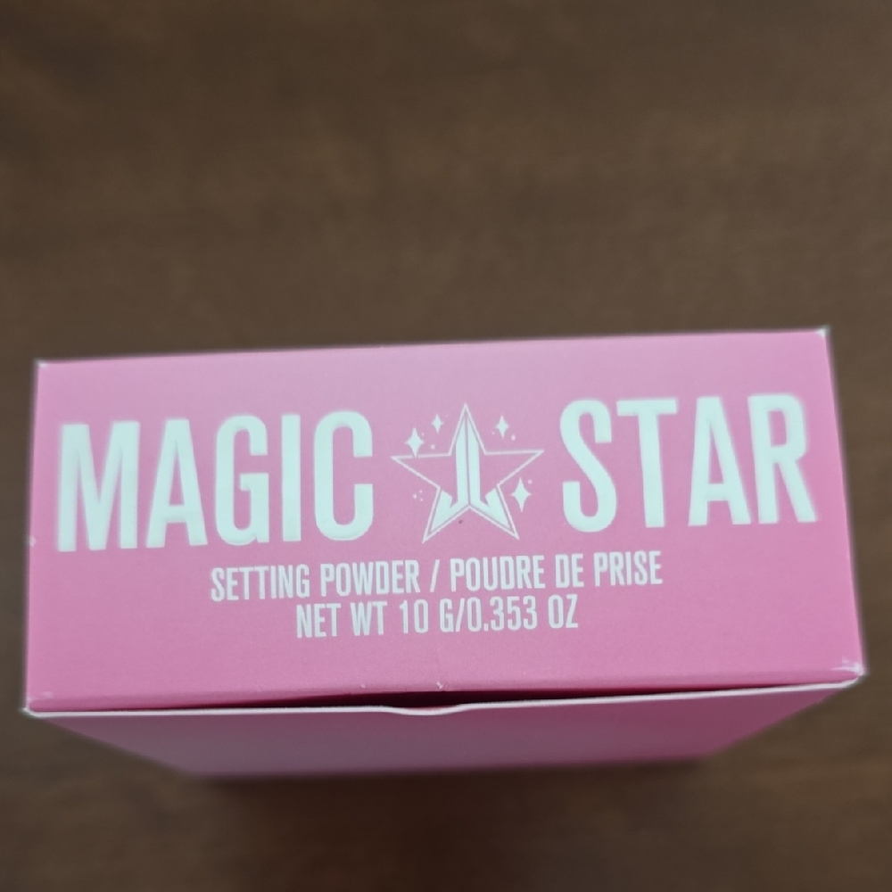 Jeffree Star Translucent Setting Powder - Picture 2 of 3
